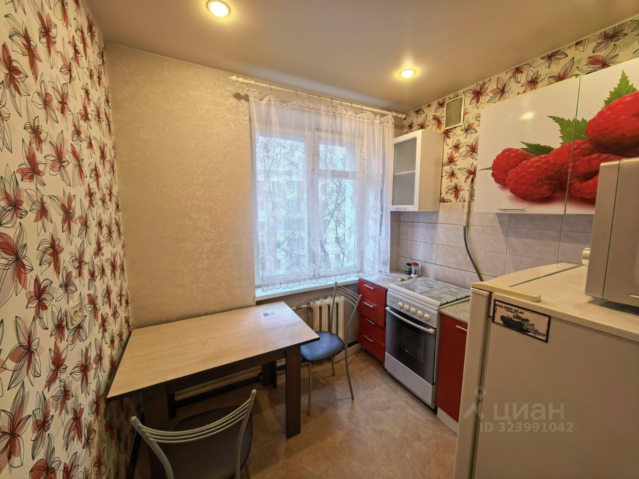 Аренда 2-комн квартиры на вторичном рынке улица Юных Ленинцев, 40К1