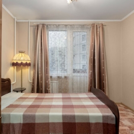 Продажа 3-комн квартиры на вторичном рынке улица Тельмана,  д. 44