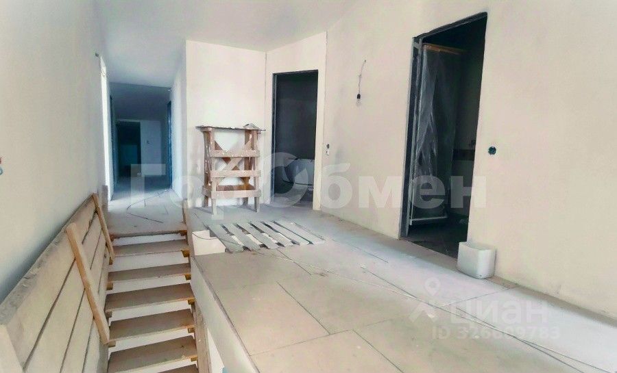 Продажа 4-комн квартиры на вторичном рынке пос. Поведники, улица Центральная, 20