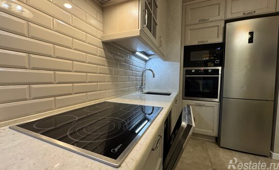 Продажа 1-комн квартиры на вторичном рынке Московский пр-кт,  д. 73,  к. 5