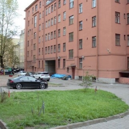 Продажа 2-комн квартиры на вторичном рынке Советская 9-я ул,  д. 5