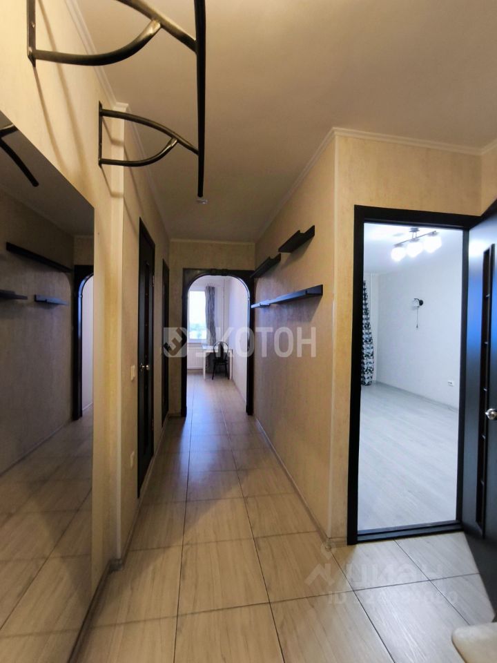 Продажа 1-комн квартиры на вторичном рынке пос. Шушары, Ленсоветовский тер., 25