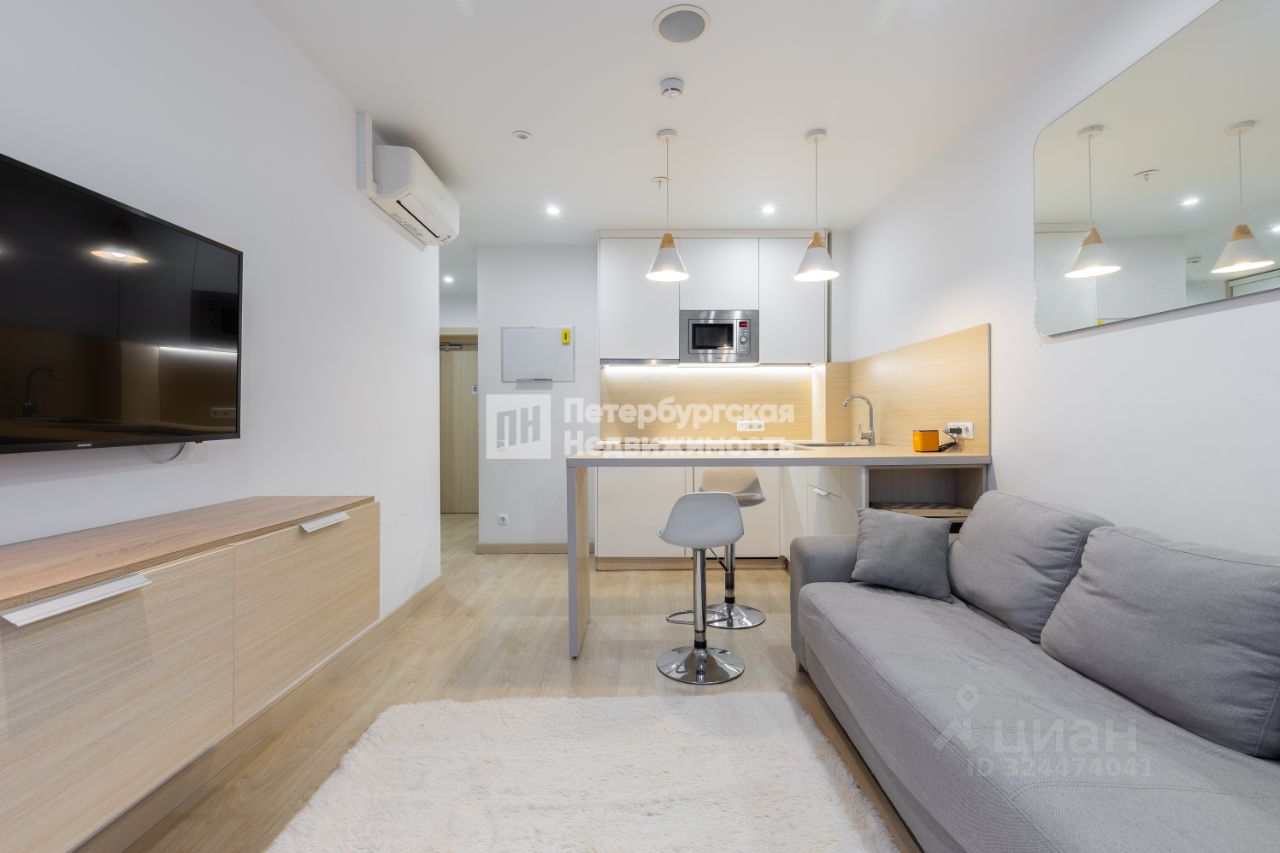 Продажа 1-комн квартиры на вторичном рынке Социалистическая улица, 21