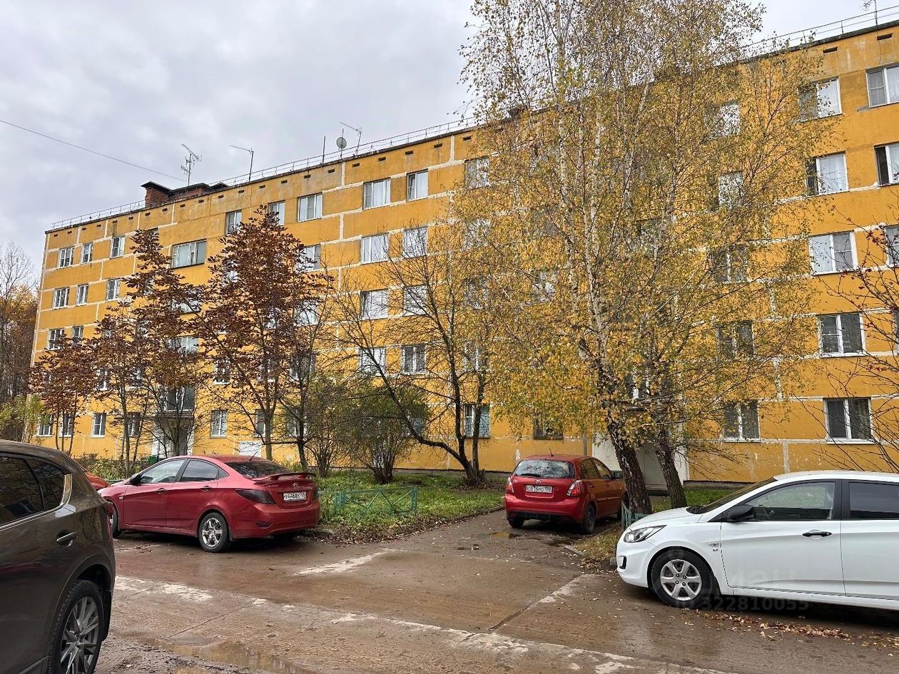 Продажа 2-комн квартиры на вторичном рынке Чехов-8 тер., с. Шарапово, улица Южная, 5