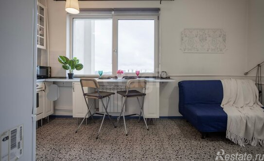 Продажа 1-комн квартиры на вторичном рынке Большевиков пр-кт,  д. 47 к1