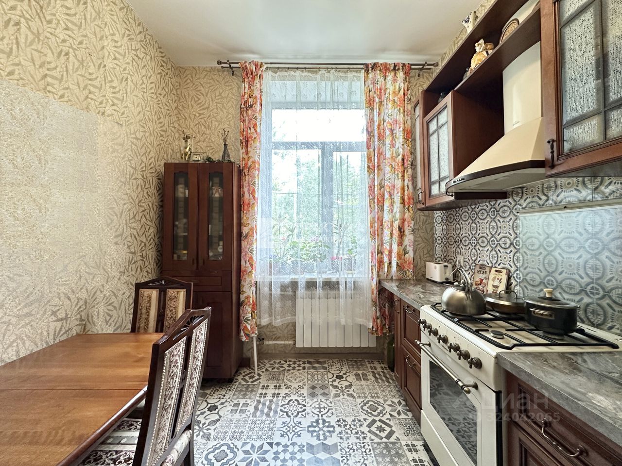 Продажа 3-комн квартиры на вторичном рынке улица Буракова, 17/2