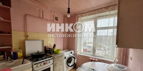 2-комн квартира Суворовская улица,  д. 24