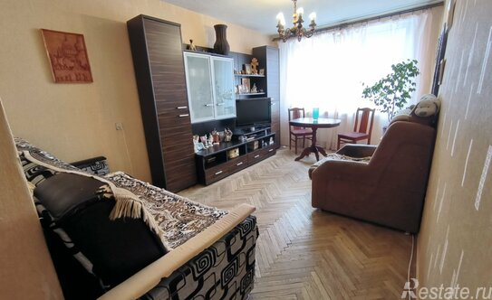 Продажа 3-комн квартиры на вторичном рынке Альпийский переулок,  д. 16