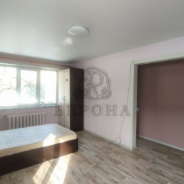 Продажа 1-комн квартиры на вторичном рынке Электросталь, Южный пр-кт,  д. 15,  к. 1