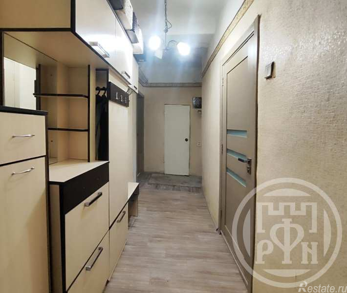 Продажа 2-комн квартиры на вторичном рынке Кировск г., Победы ул. ,  д. 3