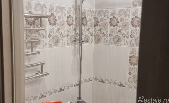 Продажа 2-комн квартиры на вторичном рынке Королев г, Первомайский мкр, Комаровка мкр,  д. 44