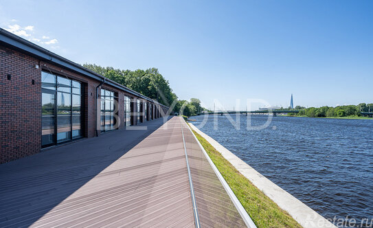 Продажа 5-комн квартиры на вторичном рынке Петровский пр-кт