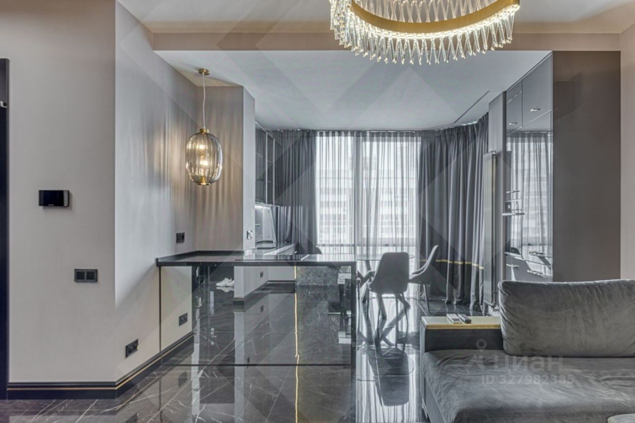 Продажа 2-комн квартиры на вторичном рынке Мосфильмовская улица, 88к2с4