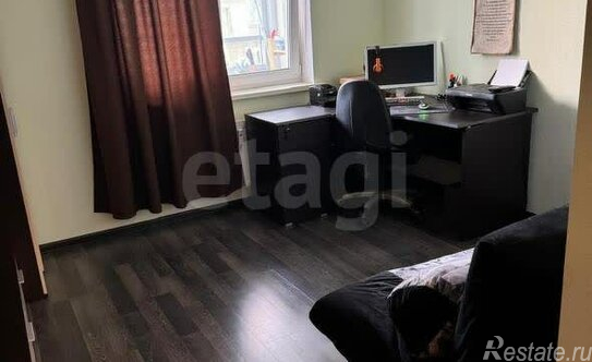 Продажа 3-комн квартиры на вторичном рынке Маршала Блюхера пр-кт,  д. 9 к2