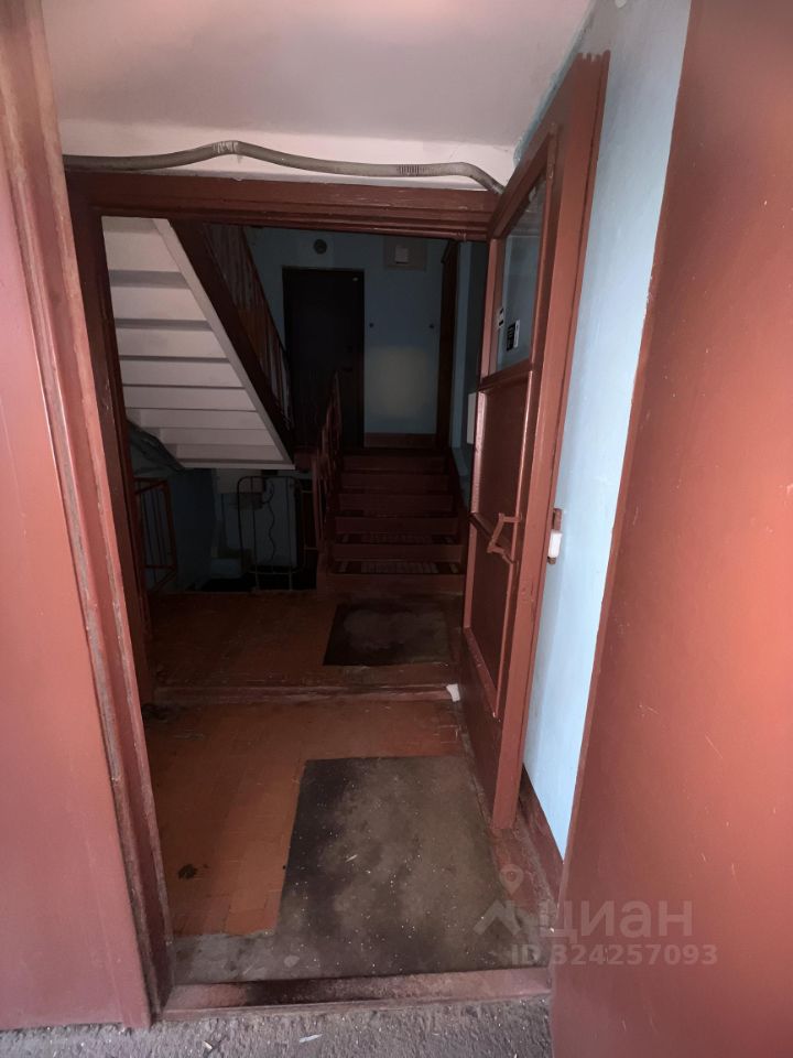 Аренда 1-комн квартиры на вторичном рынке Октябрьская набережная, 90к8