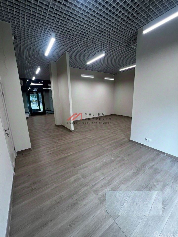 Продажа торгового помещения Болотниковская улица,  д. 43 к1