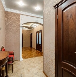 Продажа 3-комн квартиры на вторичном рынке Севастопольский проспект,  д. 28 к8