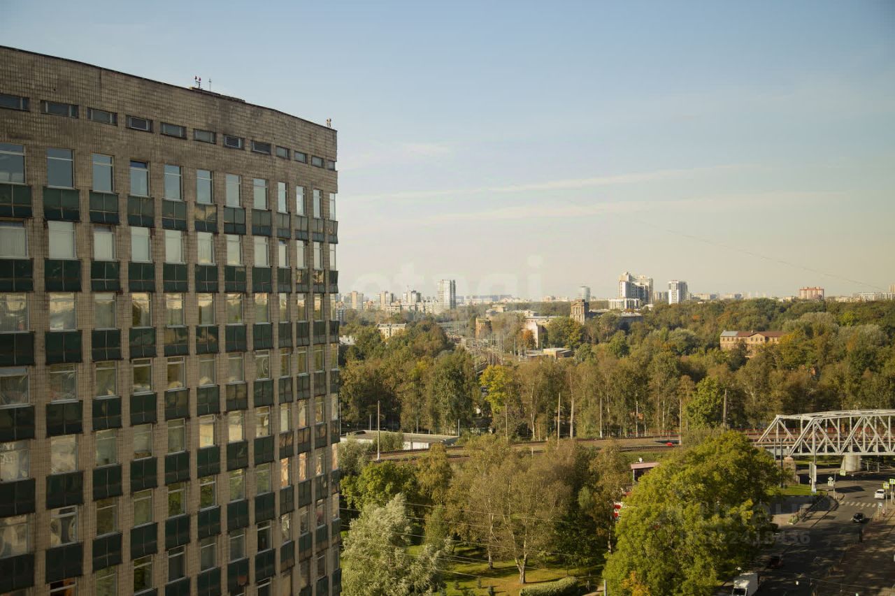 Продажа 1-комн квартиры на вторичном рынке Лесной проспект, 67к1