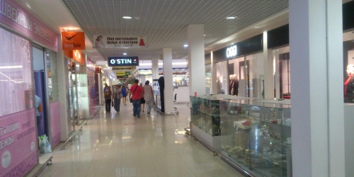 Торговое помещение Колпино г, Октябрьская ул ,  д. 8