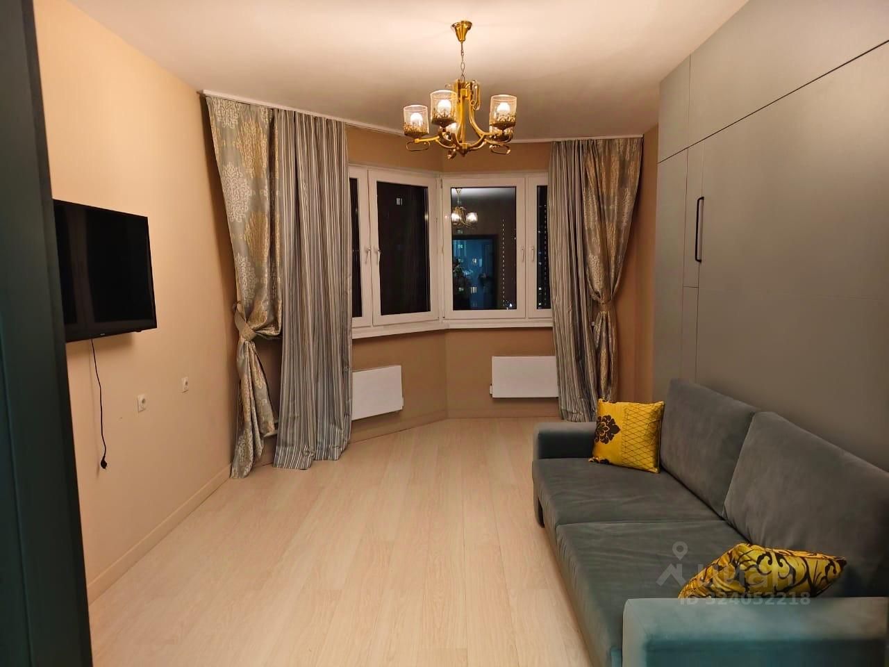 Аренда 2-комн квартиры на вторичном рынке Химки, улица Родионова, 3