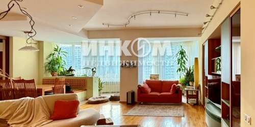 4-комн квартира улица Крылатские Холмы,  д. 47