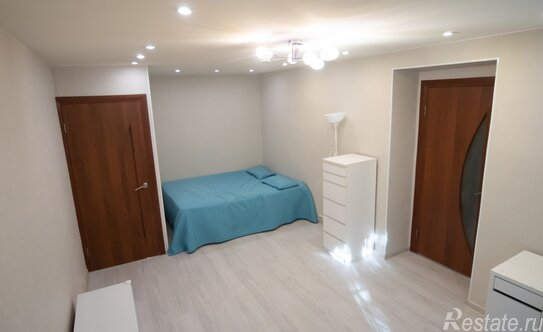 Продажа 2-комн квартиры на вторичном рынке Беломорская улица,  д. 8