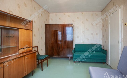 Продажа 1-комн квартиры на вторичном рынке Загребский бульвар,  д. 7 к1