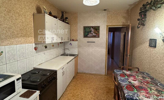 Продажа 2-комн квартиры на вторичном рынке Сколковское ш,  д. 32 к2