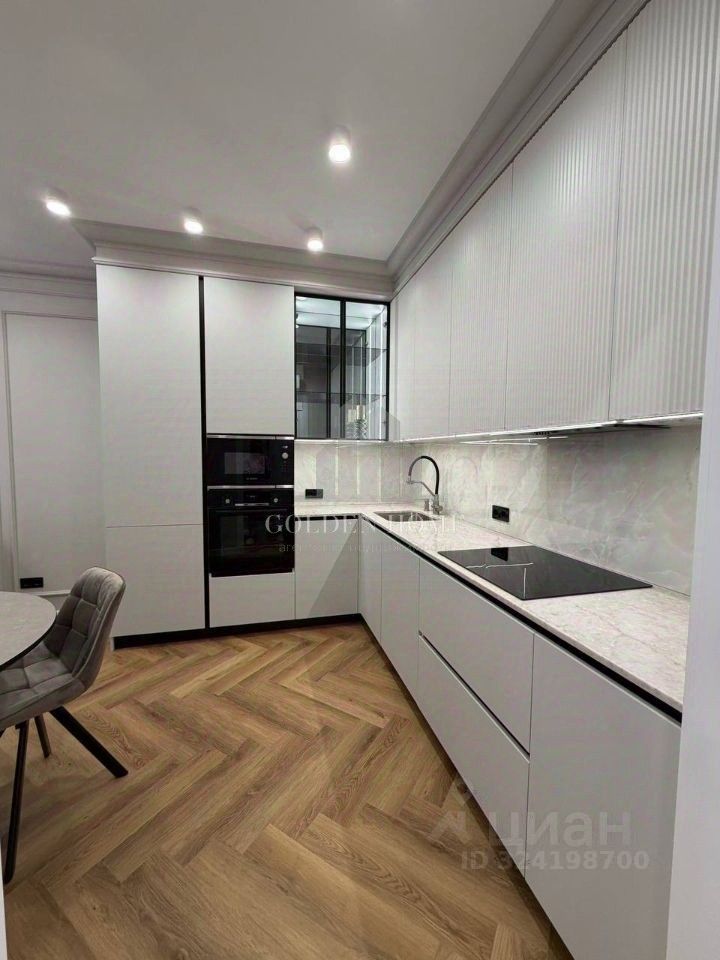 Аренда 2-комн квартиры на вторичном рынке Большой Сампсониевский проспект, 70к3