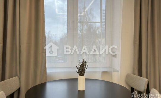 Продажа 2-комн квартиры на вторичном рынке Севастопольский проспект,  д. 3 к4