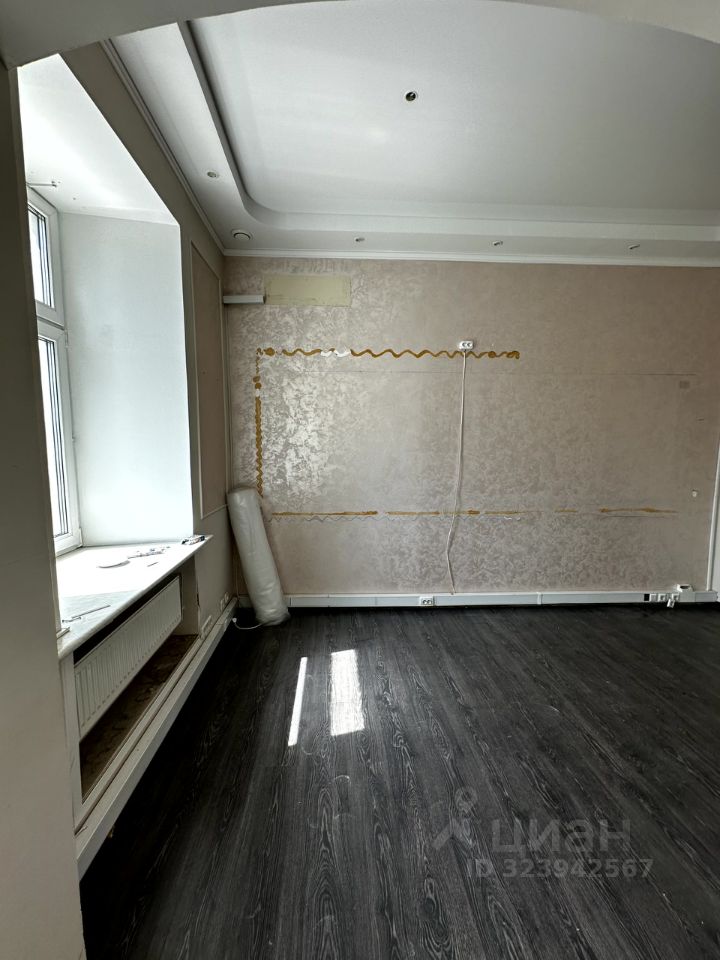 Продажа 3-комн квартиры на вторичном рынке улица Большая Молчановка, 15/12