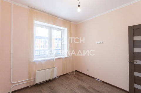 Продажа 1-комн квартиры на вторичном рынке Свердловский, Молодёжная улица,  д. 4