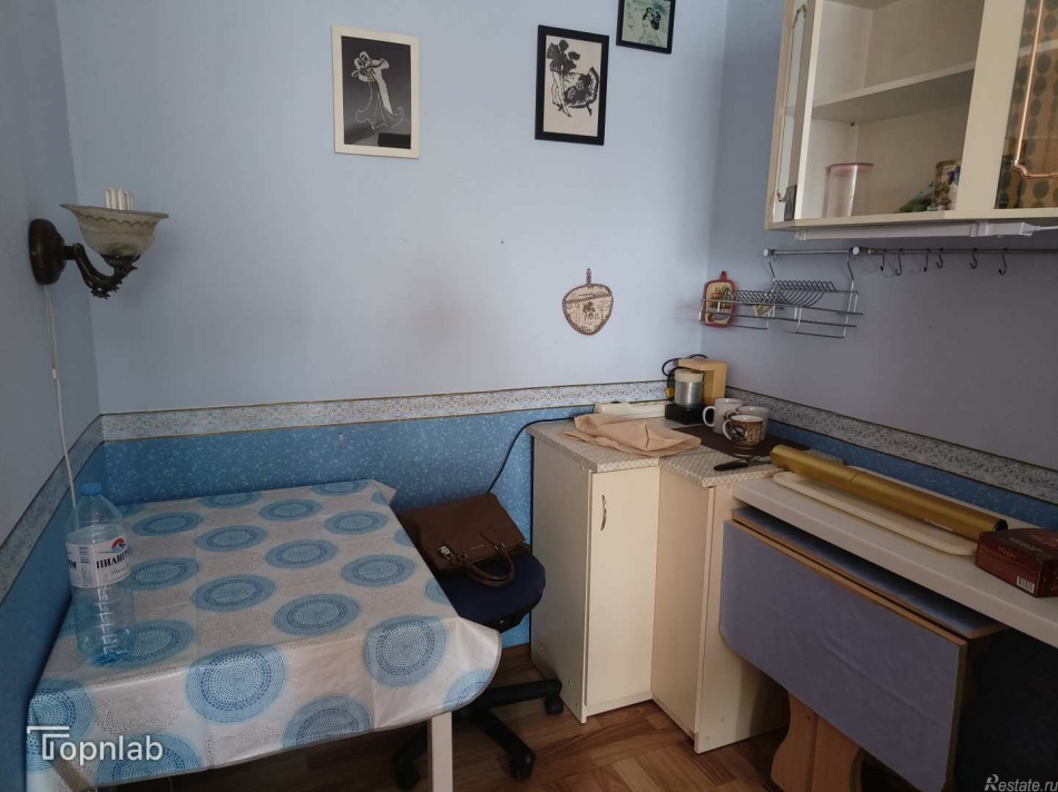 Продажа комнаты Беринга ул., 32, к 2