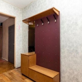 Продажа 3-комн квартиры на вторичном рынке улица Кржижановского,  д. 5 к4