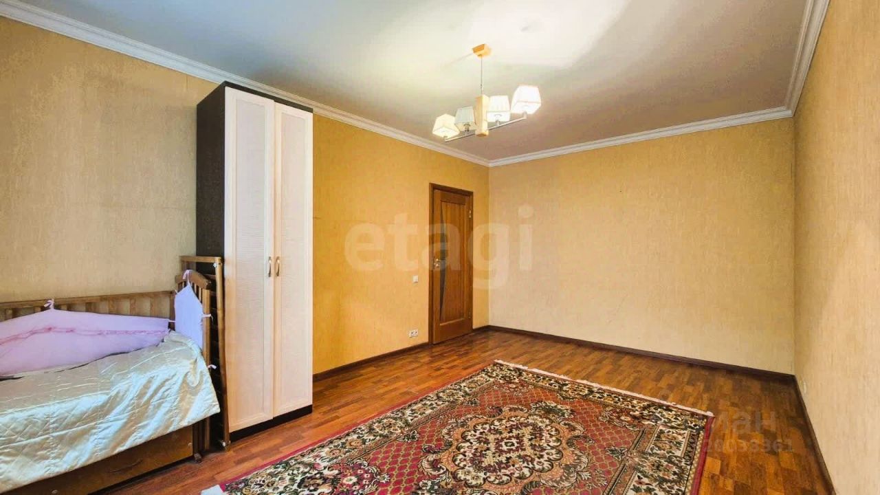 Продажа 2-комн квартиры на вторичном рынке ВНИИССОК пгт, улица Березовая, 5