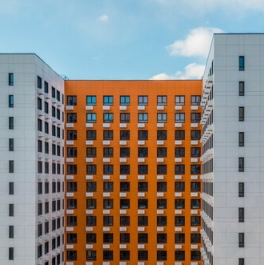 Продажа 2-комн квартиры на вторичном рынке улица Лётчика Ульянина,  д. 7