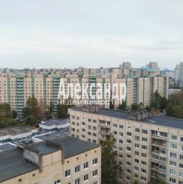 Продажа 1-комн квартиры на вторичном рынке улица Коммуны,  д. 50
