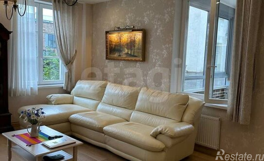 Продажа 1-комн квартиры на вторичном рынке Средний пр-кт,  д. 85 литУ