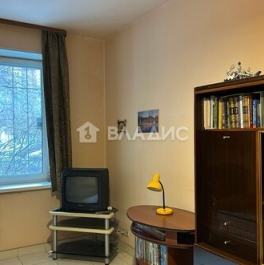 Продажа 2-комн квартиры на вторичном рынке Байкальская улица,  д. 18 к1