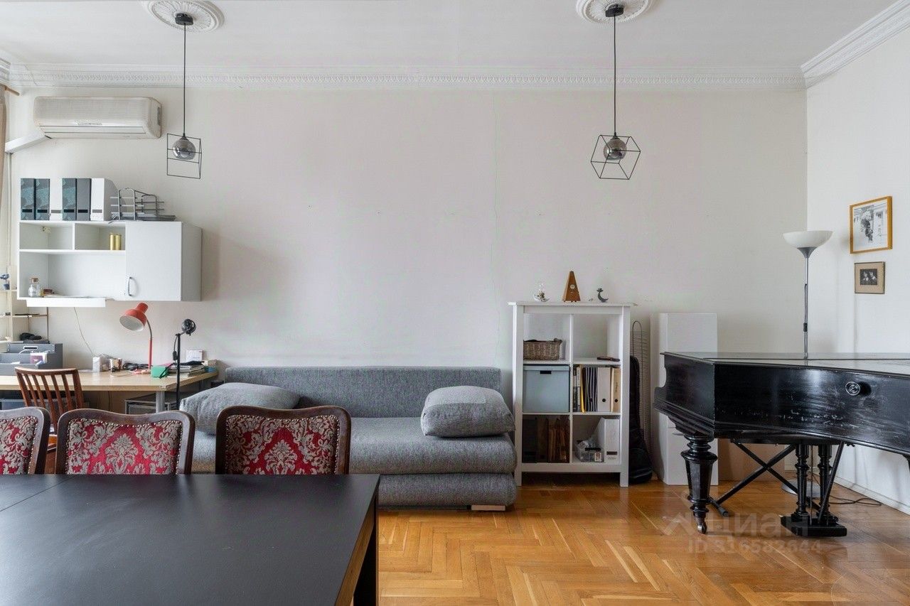 Продажа 4-комн квартиры на вторичном рынке переулок Брюсов, 8-10С1