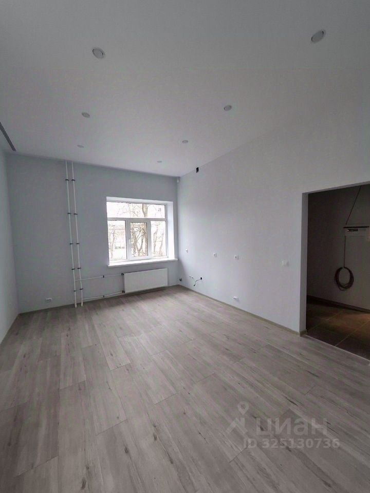 Продажа 1-комн квартиры на вторичном рынке Кронштадт, улица Аммермана, 46