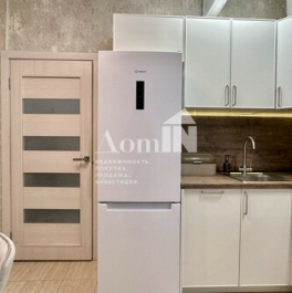 Продажа 2-комн квартиры на вторичном рынке Мебельная улица