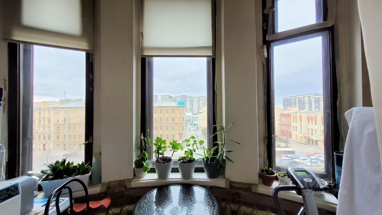 Продажа комнаты Московский проспект, 138