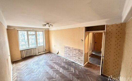 Продажа 2-комн квартиры на вторичном рынке Витебский пр-кт,  д. 33,  к. 4