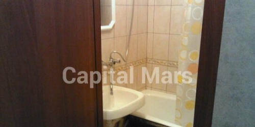 2-комн квартира ул Лахтинская,  д. 22