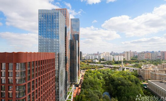 Продажа 4-комн квартиры на вторичном рынке ул Озёрная,  д. 1