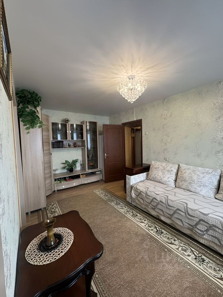 Продажа 4-комн квартиры на вторичном рынке Жуковский, улица Луч, 25