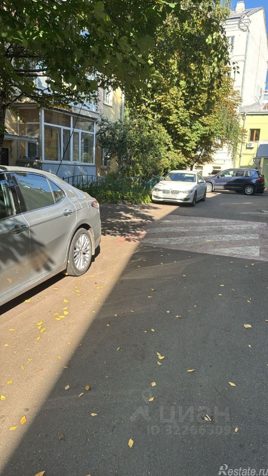 Аренда гаража Новолесная улица,  д. 3 с1