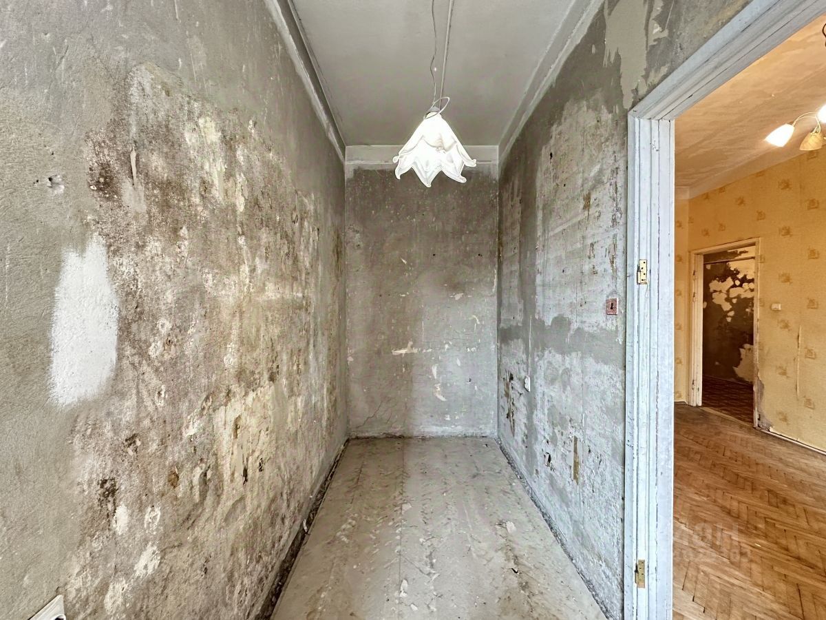 Продажа 2-комн квартиры на вторичном рынке улица Константина Заслонова, 27Б