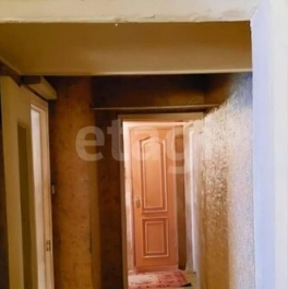 Продажа 3-комн квартиры на вторичном рынке Карпатская М. ул,  д. 13